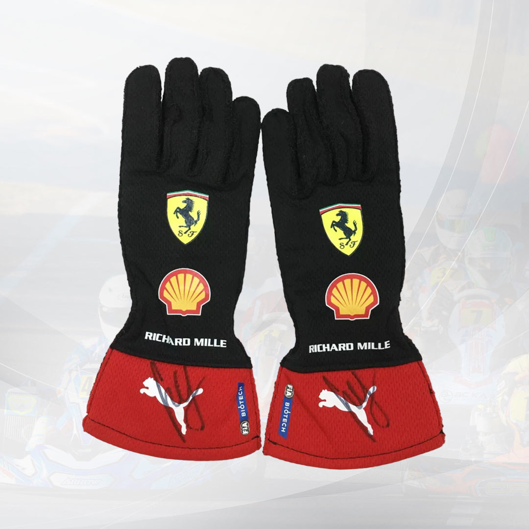 2023 Carlos Sainz Ferrari F1 Race Gloves